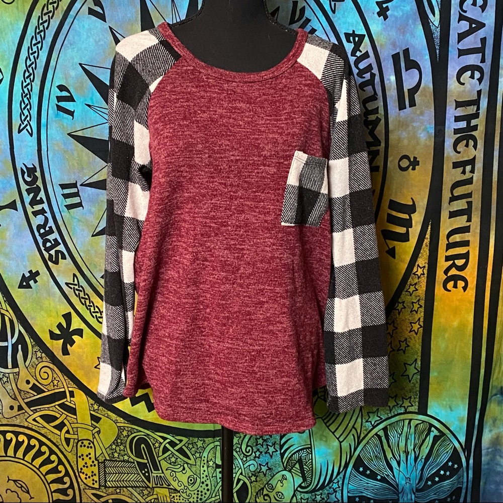 Long Sleeve Contrast Tee